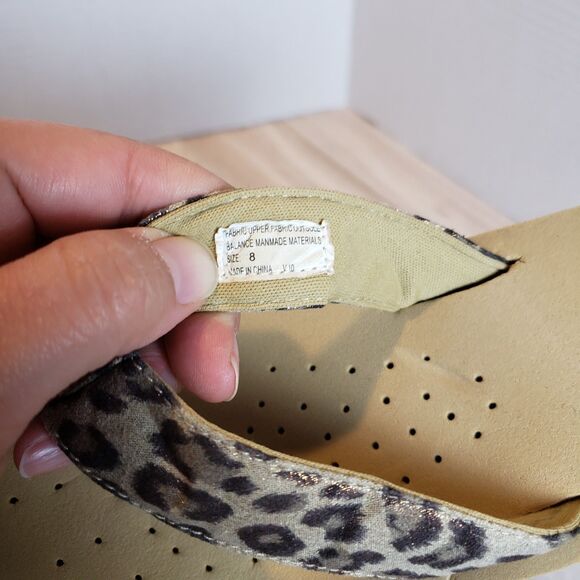 Volatile Leopard Print Wedge Platform Slide Sandals Women’s Size 8 - Picture 7 of 8